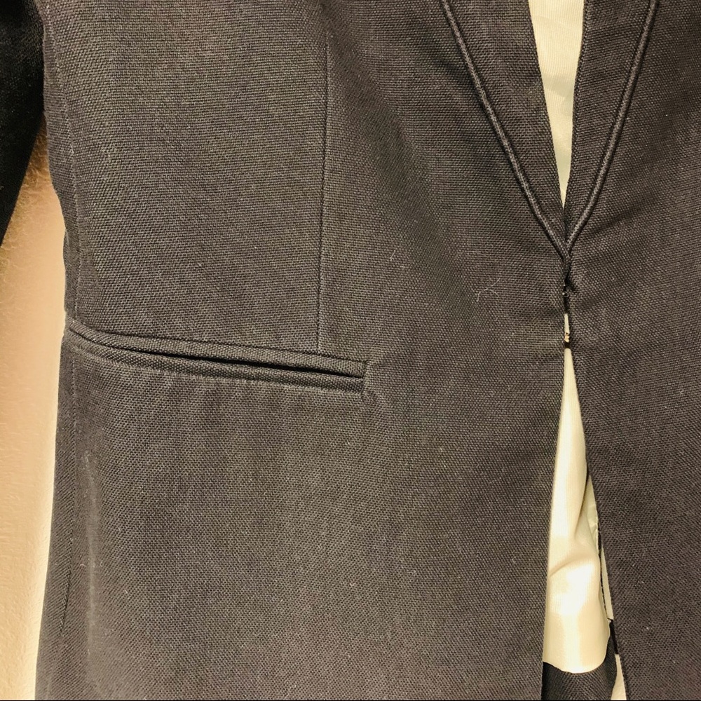 Veronica Beard Removable Collar Navy Blue Blazer - Picture 6 of 16